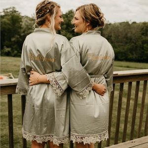 Bridesmaid silk robe!